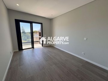 3-11982-78d1f4f8b6655591b02d22fabb36a692d73cc