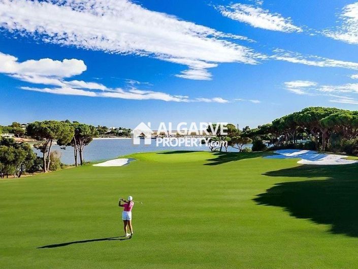 Image No.16-2 Bed Apartment for sale