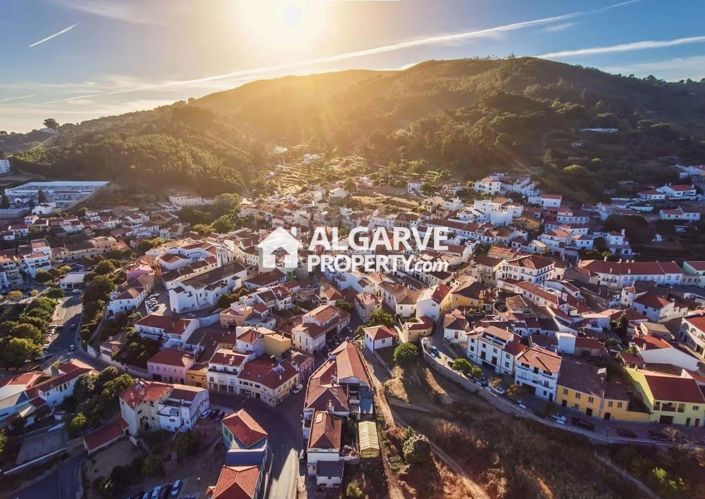 Image No.26-3 Bed Apartment for sale