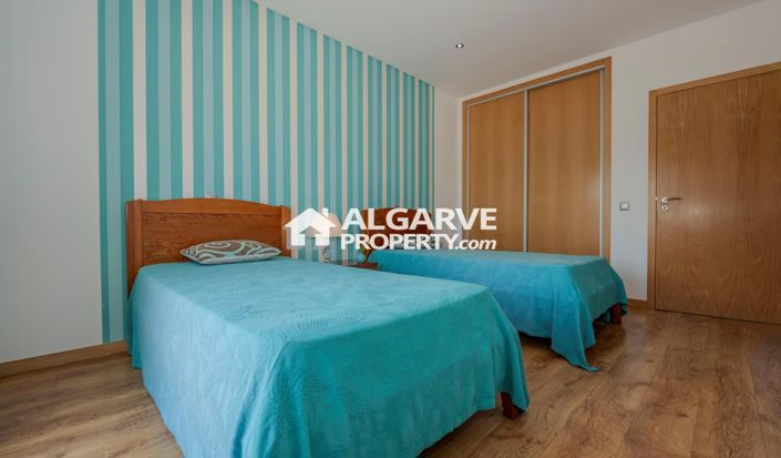 Image No.12-5 Bed Villa for sale