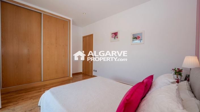 Image No.13-5 Bed Villa for sale