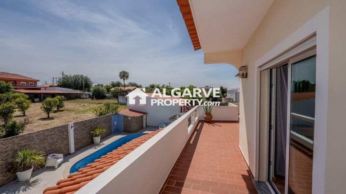 Image No.20-5 Bed Villa for sale