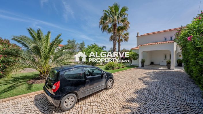 Image No.39-5 Bed Villa for sale