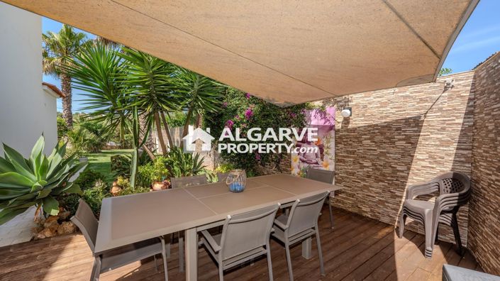 Image No.40-5 Bed Villa for sale