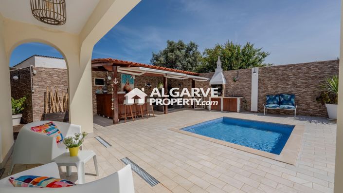 Image No.43-5 Bed Villa for sale