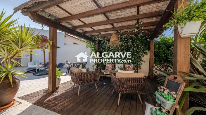 Image No.46-5 Bed Villa for sale