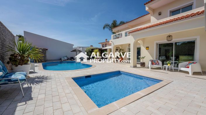 Image No.51-5 Bed Villa for sale