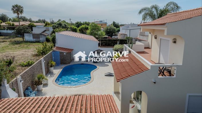 Image No.58-5 Bed Villa for sale