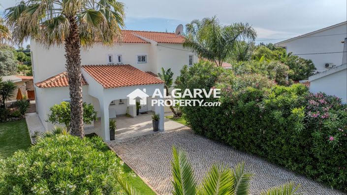 Image No.60-5 Bed Villa for sale