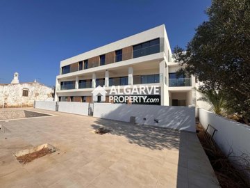 2 Bed Apartment for sale