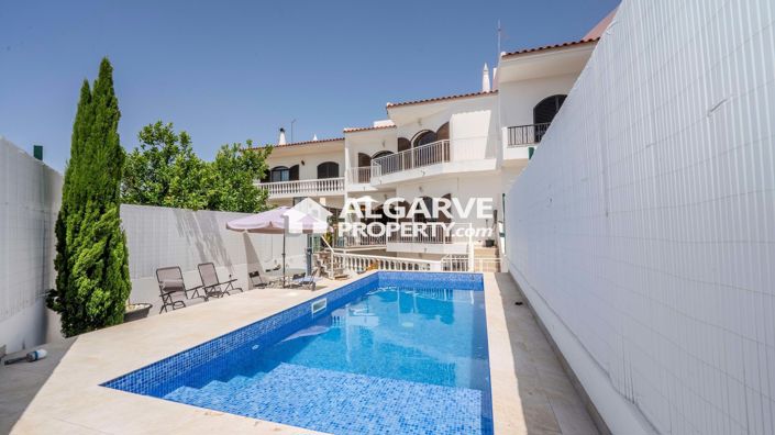 Image No.1-3 Bed Townhouse for sale