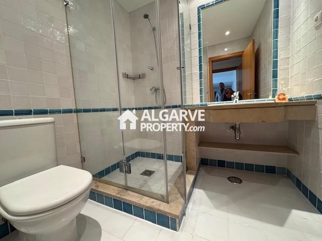 Image No.23-2 Bed Apartment for sale