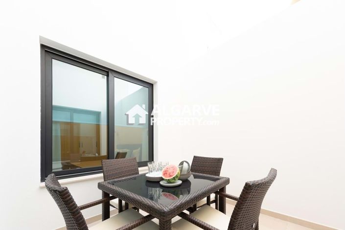 Image No.13-2 Bed Apartment for sale