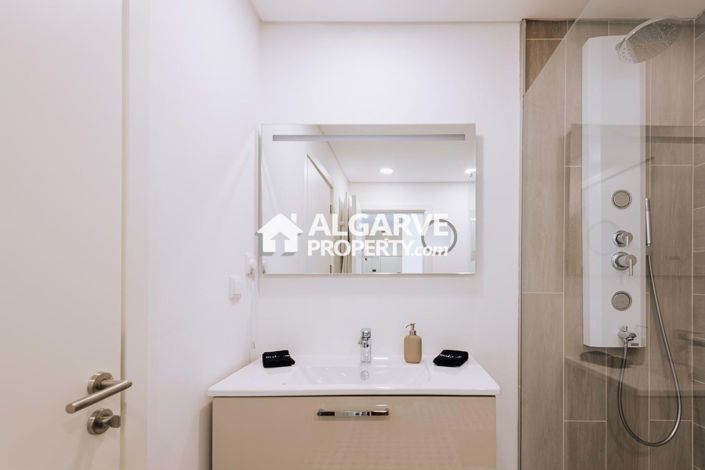 Image No.17-2 Bed Apartment for sale