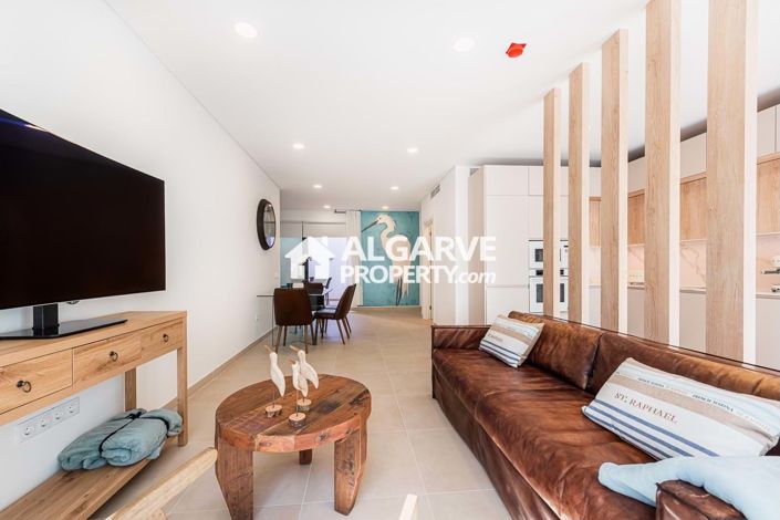 Image No.23-2 Bed Apartment for sale