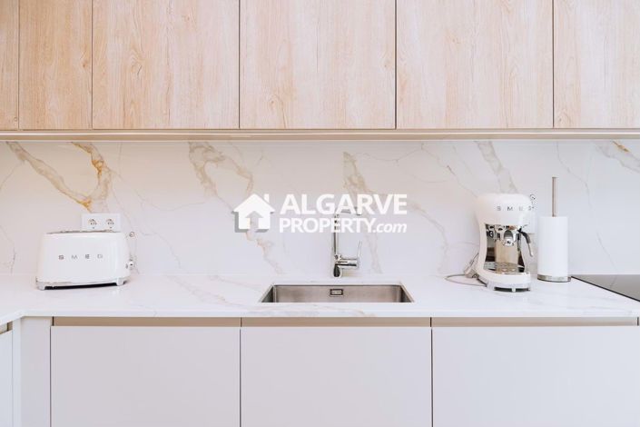 Image No.30-2 Bed Apartment for sale