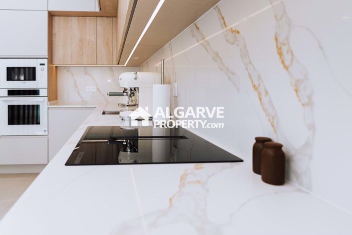 Image No.31-2 Bed Apartment for sale