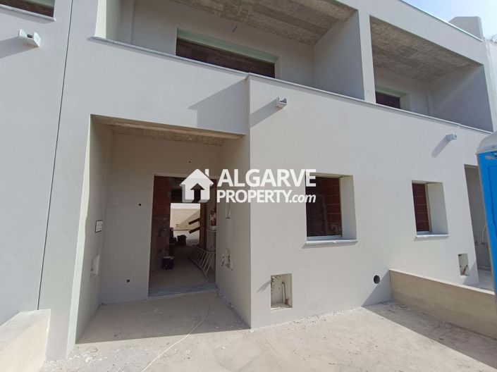 Image No.1-2 Bed Semi-Detached for sale