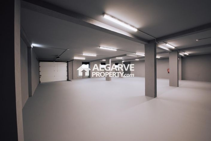 Image No.26-2 Bed Apartment for sale