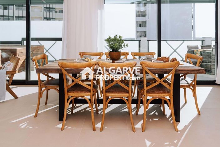 Image No.29-3 Bed Apartment for sale