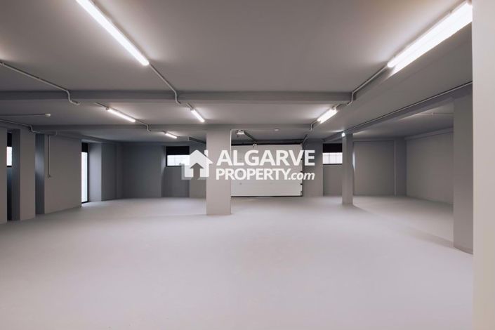 Image No.47-3 Bed Apartment for sale