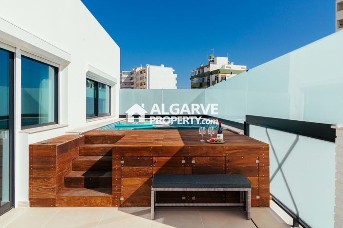 Image No.43-3 Bed Apartment for sale