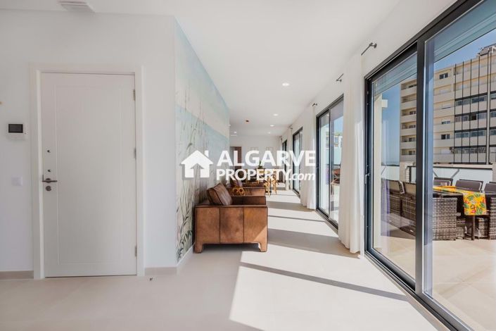 Image No.6-3 Bed Apartment for sale