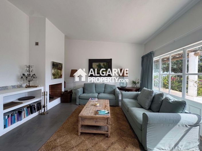 Image No.28-6 Bed Villa for sale