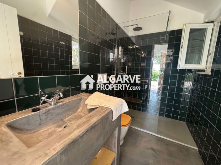 Image No.31-6 Bed Villa for sale