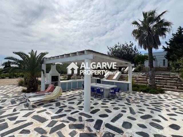 Image No.40-6 Bed Villa for sale