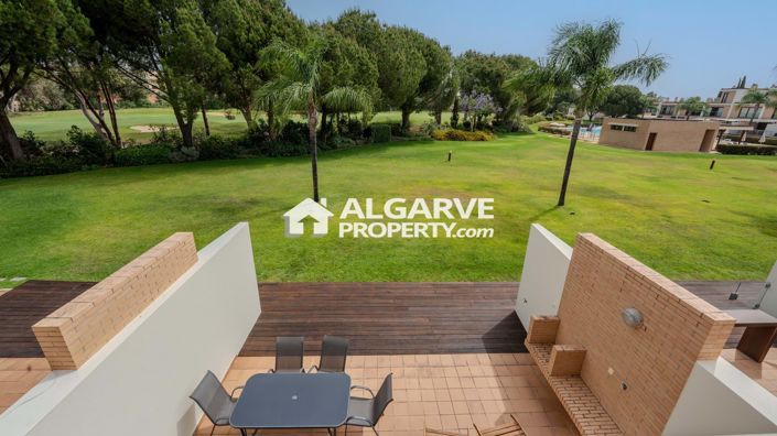 Image No.17-5 Bed Townhouse for sale