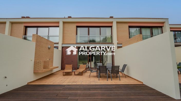 Image No.38-5 Bed Townhouse for sale