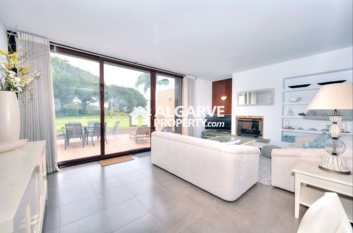 Image No.43-5 Bed Townhouse for sale