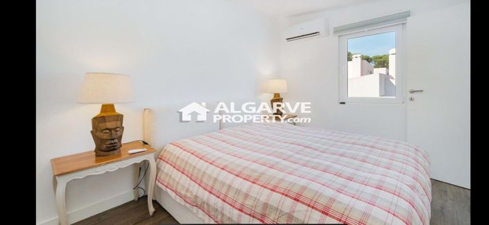 Image No.32-3 Bed Townhouse for sale