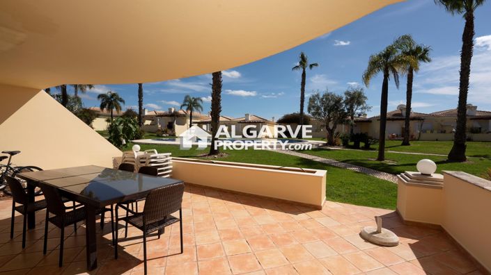 Image No.27-4 Bed Semi-Detached for sale