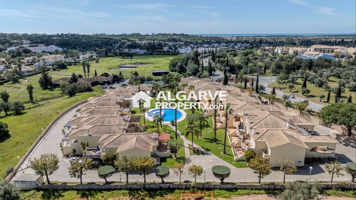 Image No.5-4 Bed Semi-Detached for sale