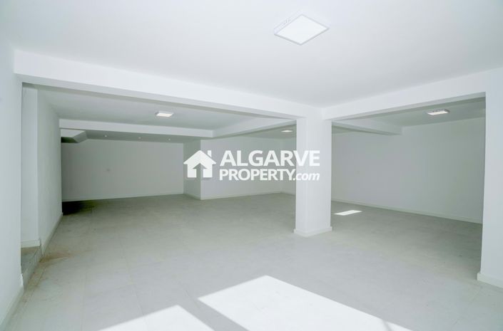 Image No.43-4 Bed Villa for sale