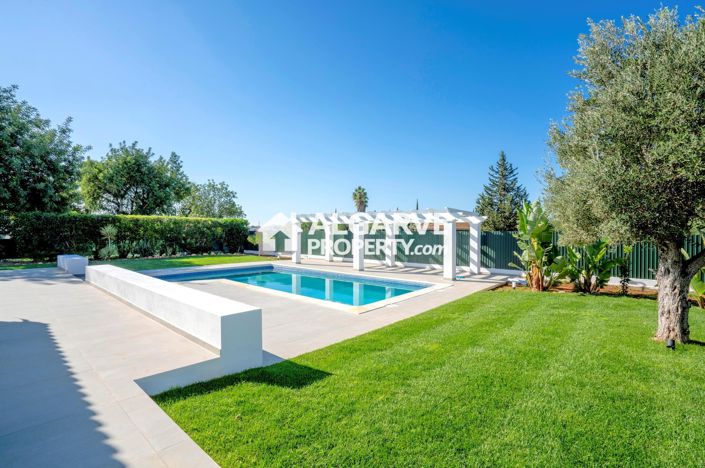 Image No.5-4 Bed Villa for sale