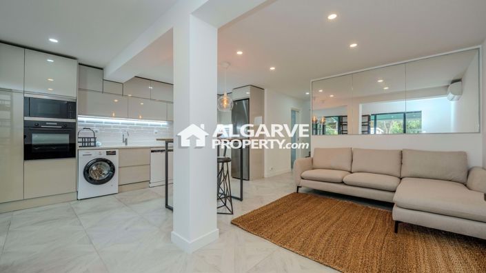 Image No.6-2 Bed Villa for sale