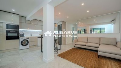 3-12237-78d1f4f8b6655591b02d22fabb36a692d73cc