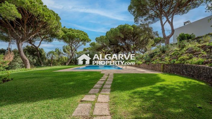 Image No.20-2 Bed Villa for sale