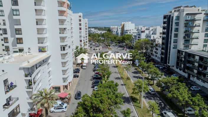 Image No.32-2 Bed Apartment for sale