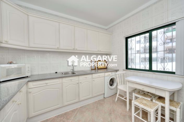 Image No.34-2 Bed Apartment for sale