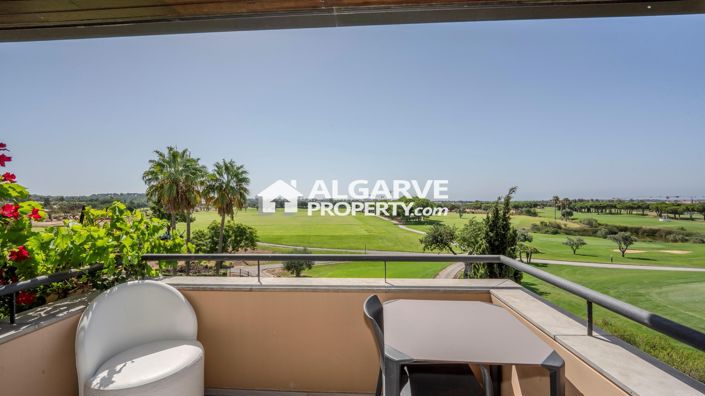 Image No.18-3 Bed Apartment for sale