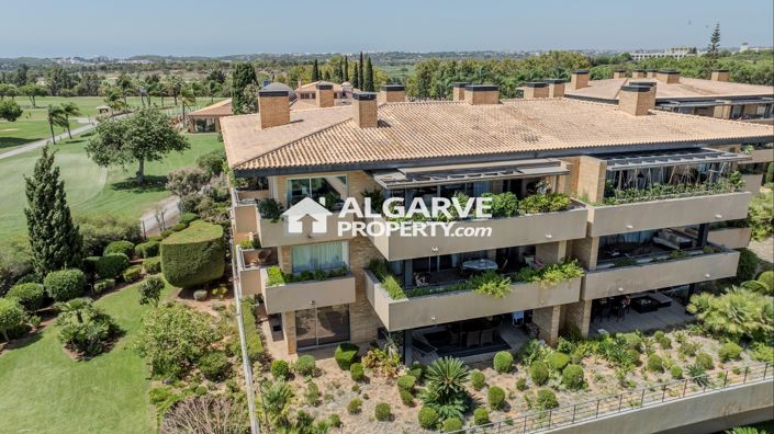 Image No.25-3 Bed Apartment for sale