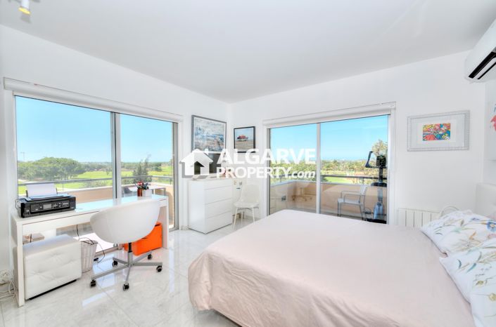 Image No.5-3 Bed Apartment for sale