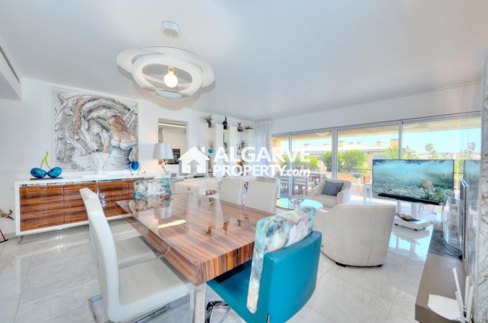 Image No.9-3 Bed Apartment for sale