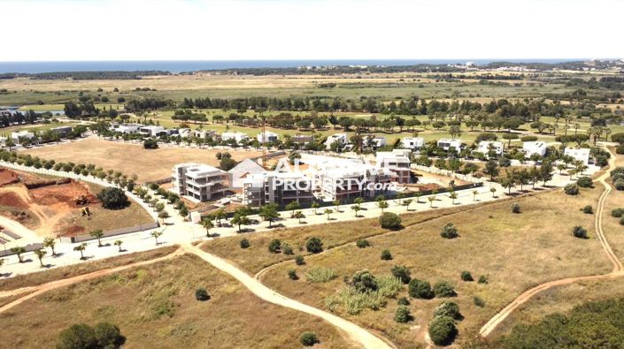 Image No.3-3 Bed Apartment for sale