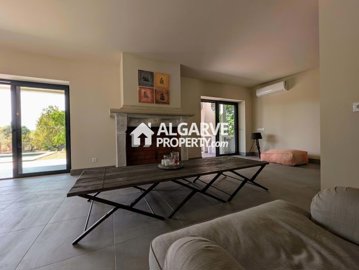 3-12037-78d1f4f8b6655591b02d22fabb36a692d73cc