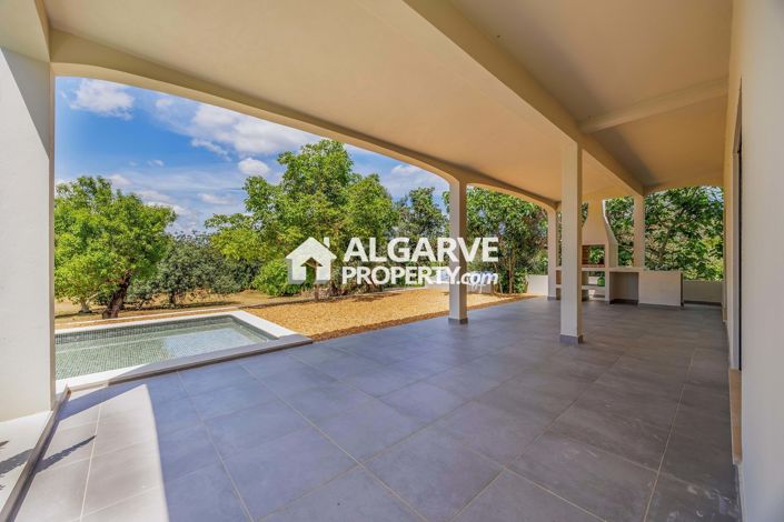 Image No.11-4 Bed Villa for sale